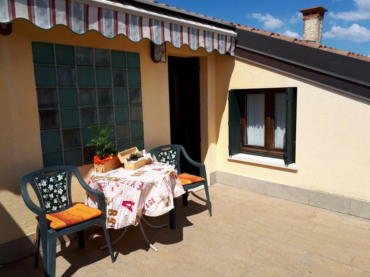 Casa Madonnina Apartment Dossobuono Exterior photo