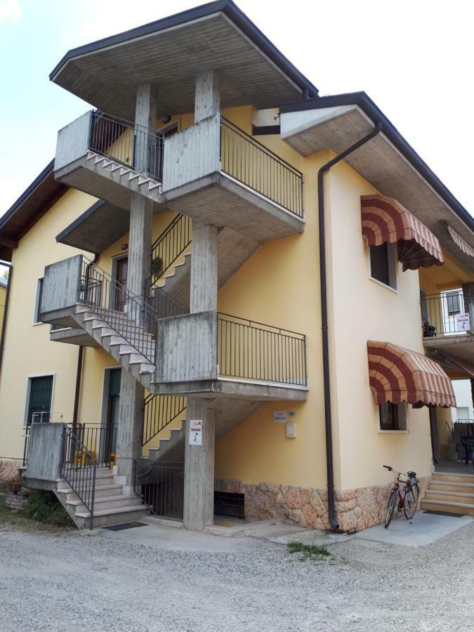 Casa Madonnina Apartment Dossobuono Exterior photo